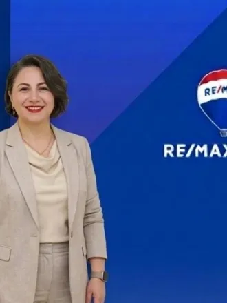 İlknur Gülcan Kara